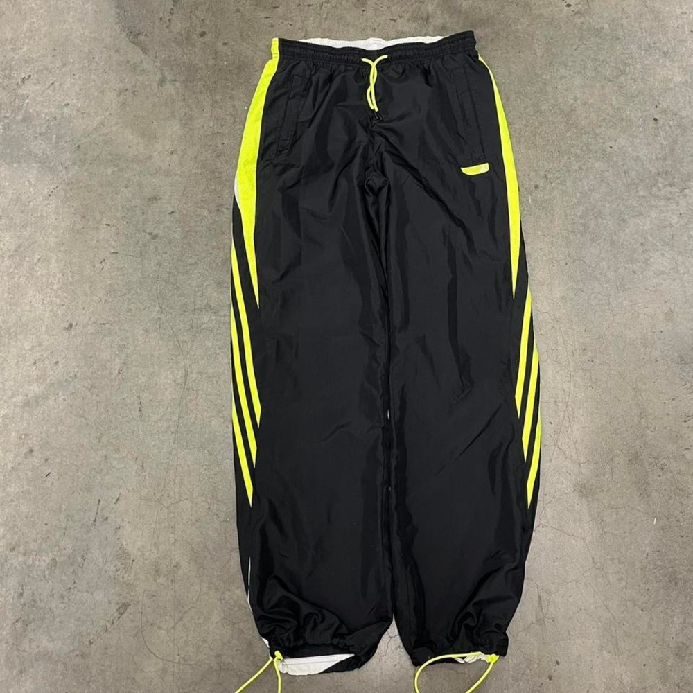 Vintage Y2K baggy adidas skater track pants
